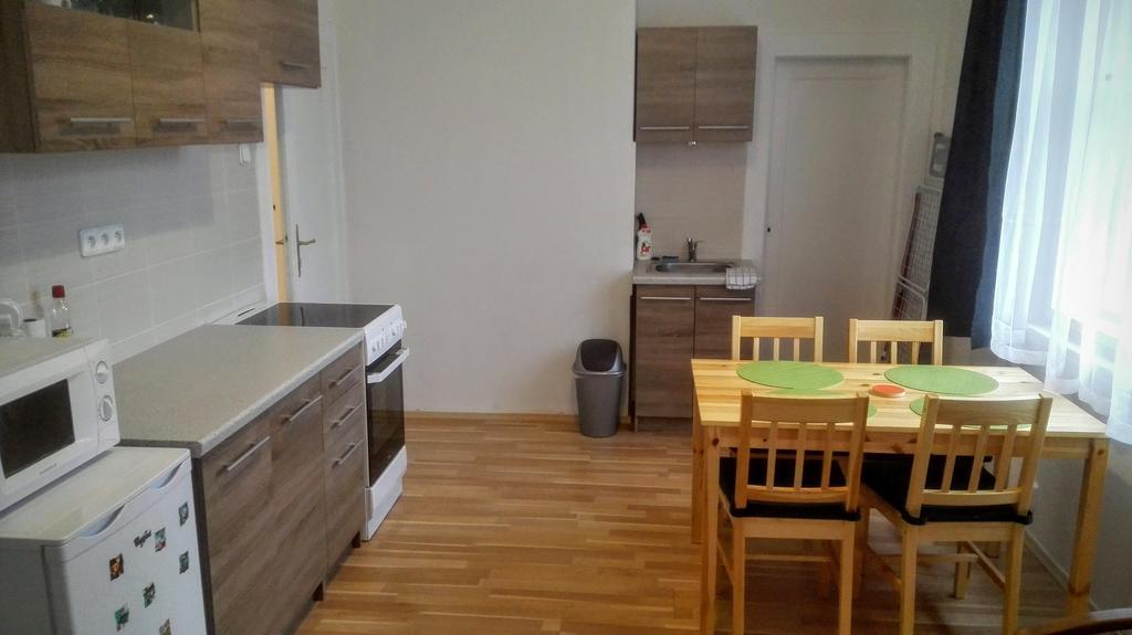 Jezerka Apartments Praha Eksteriør bilde