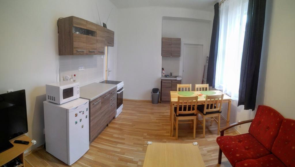 Jezerka Apartments Praha Eksteriør bilde
