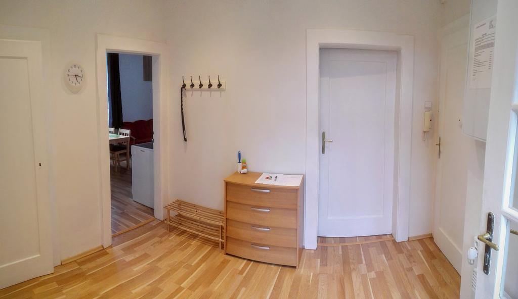 Jezerka Apartments Praha Eksteriør bilde