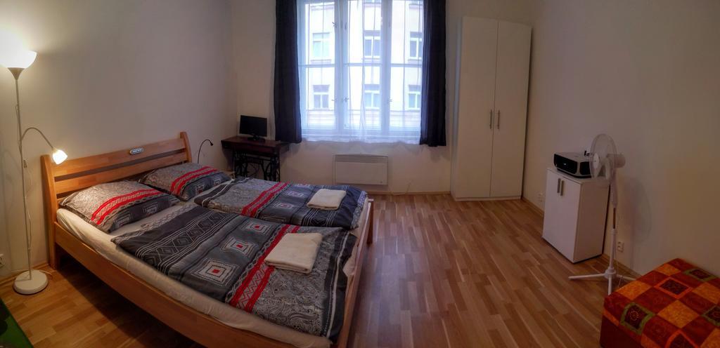 Jezerka Apartments Praha Eksteriør bilde