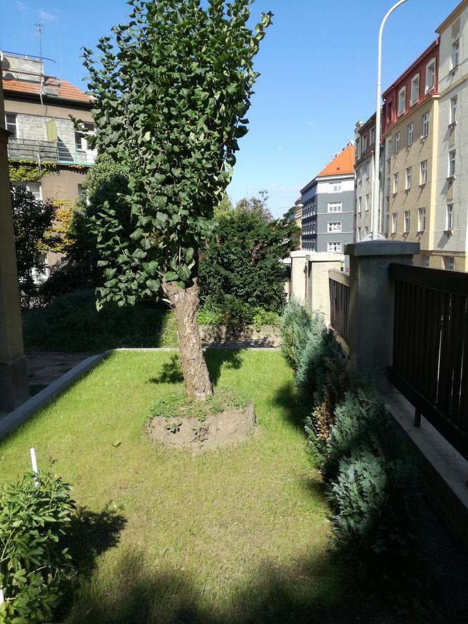 Jezerka Apartments Praha Eksteriør bilde